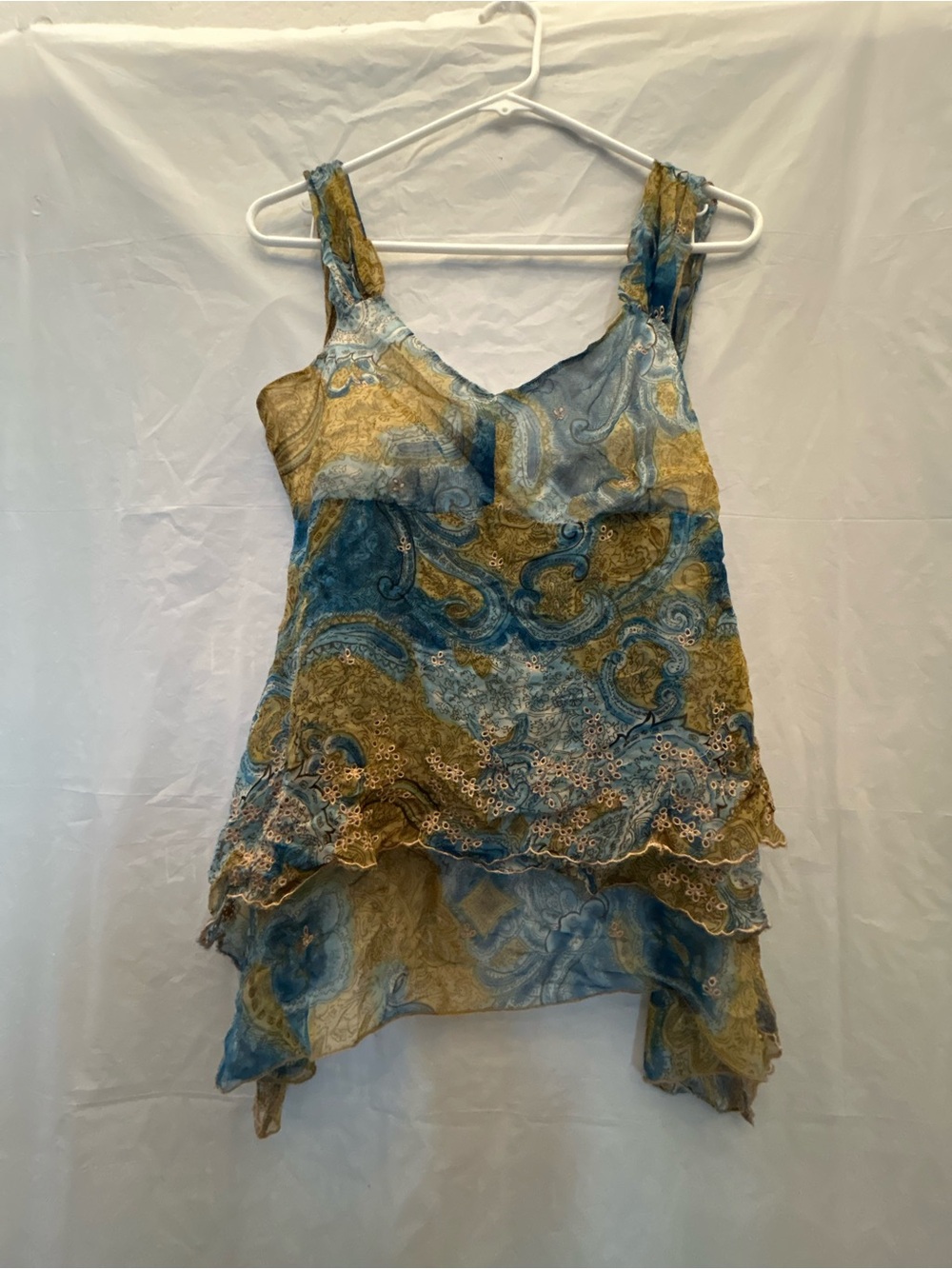 LF Blue and Gold Paisley Layered Camisole Top Sz M 100% Silk NWWT
